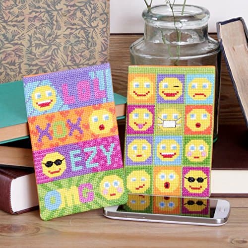 Twilleys - Smiley Says - Cross Stitch Kit - includes all materials