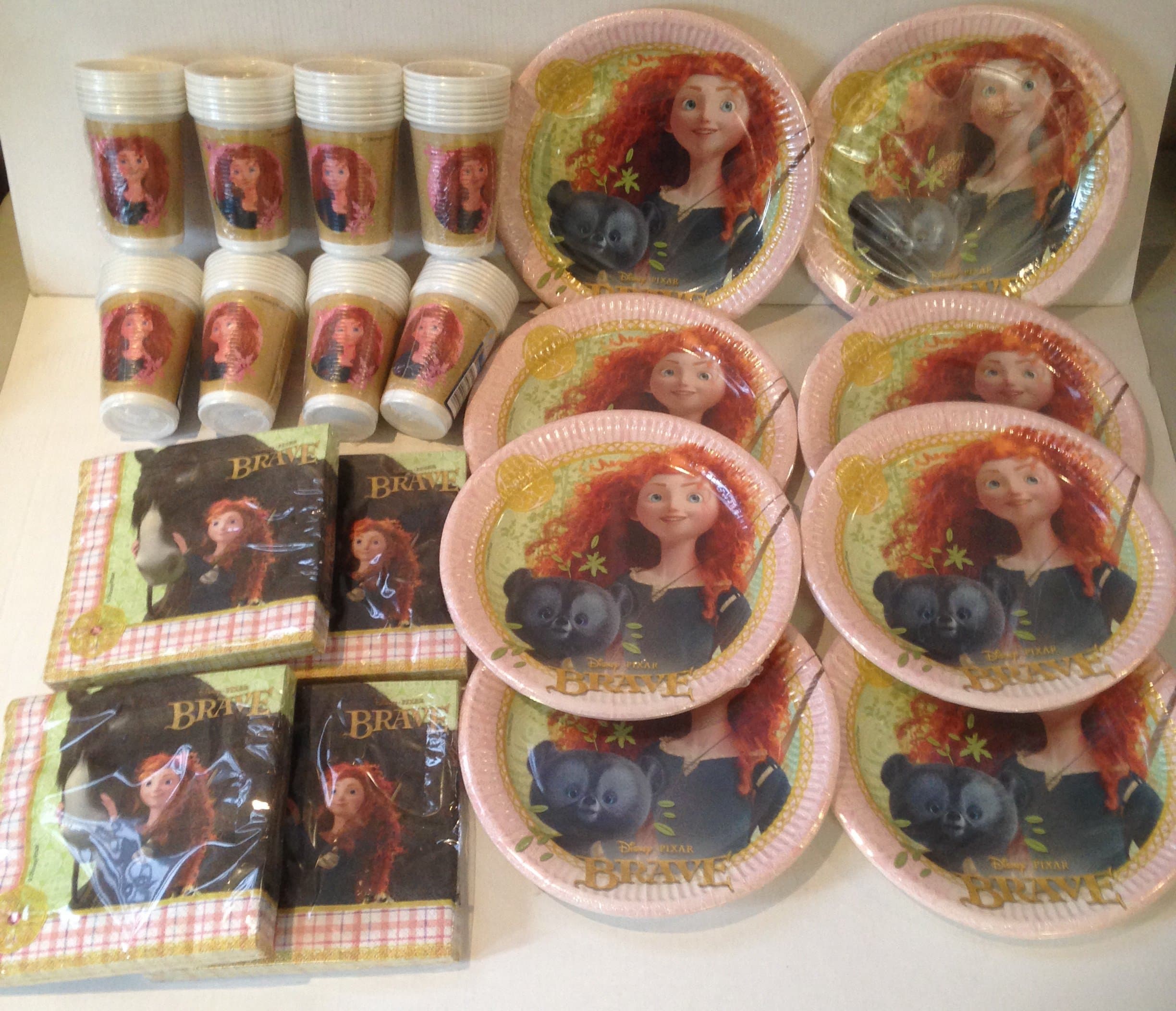 Disney Brave Tableware Pack for 60 People