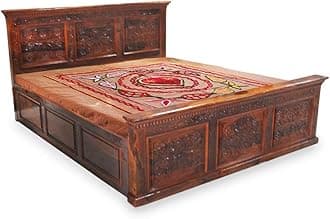 Royal Finish Flora Pattern Wooden King Size Bed in Natural Wood in Honey Oak Finish