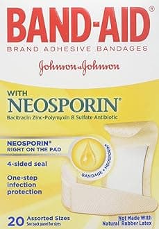 BAND-AID with Neosporin Bandages Assorted Sizes 20 Each (Pack of 2)