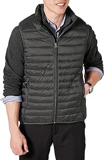 Amazon Essentials Men's Lightweight Water-Resistant Packable Puffer Gilet