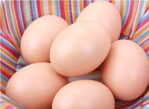 6pcs Wooden eggs, Lifesize High Simulation Egg Funny Toy